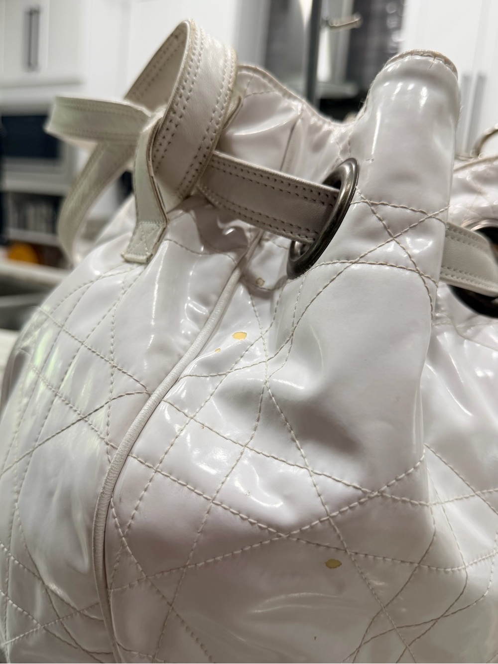 Dior Authentic White Quilted Bucket Bag with D Logo Charm - Picture 14 of 14